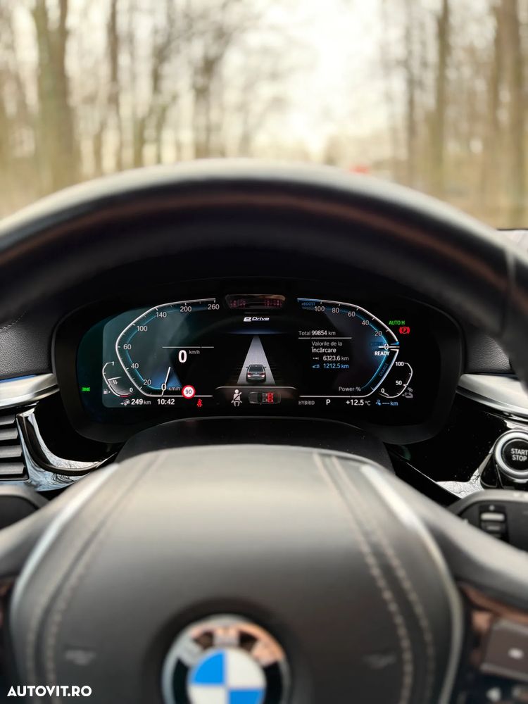 BMW Seria 5 530e xDrive Aut. Luxury Line - 10