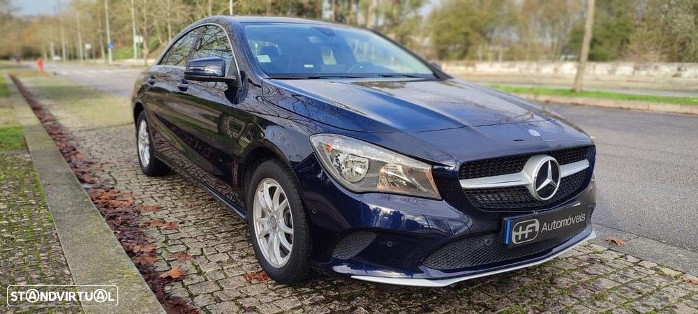 Mercedes-Benz CLA 180 (CDI) d Urban - 2