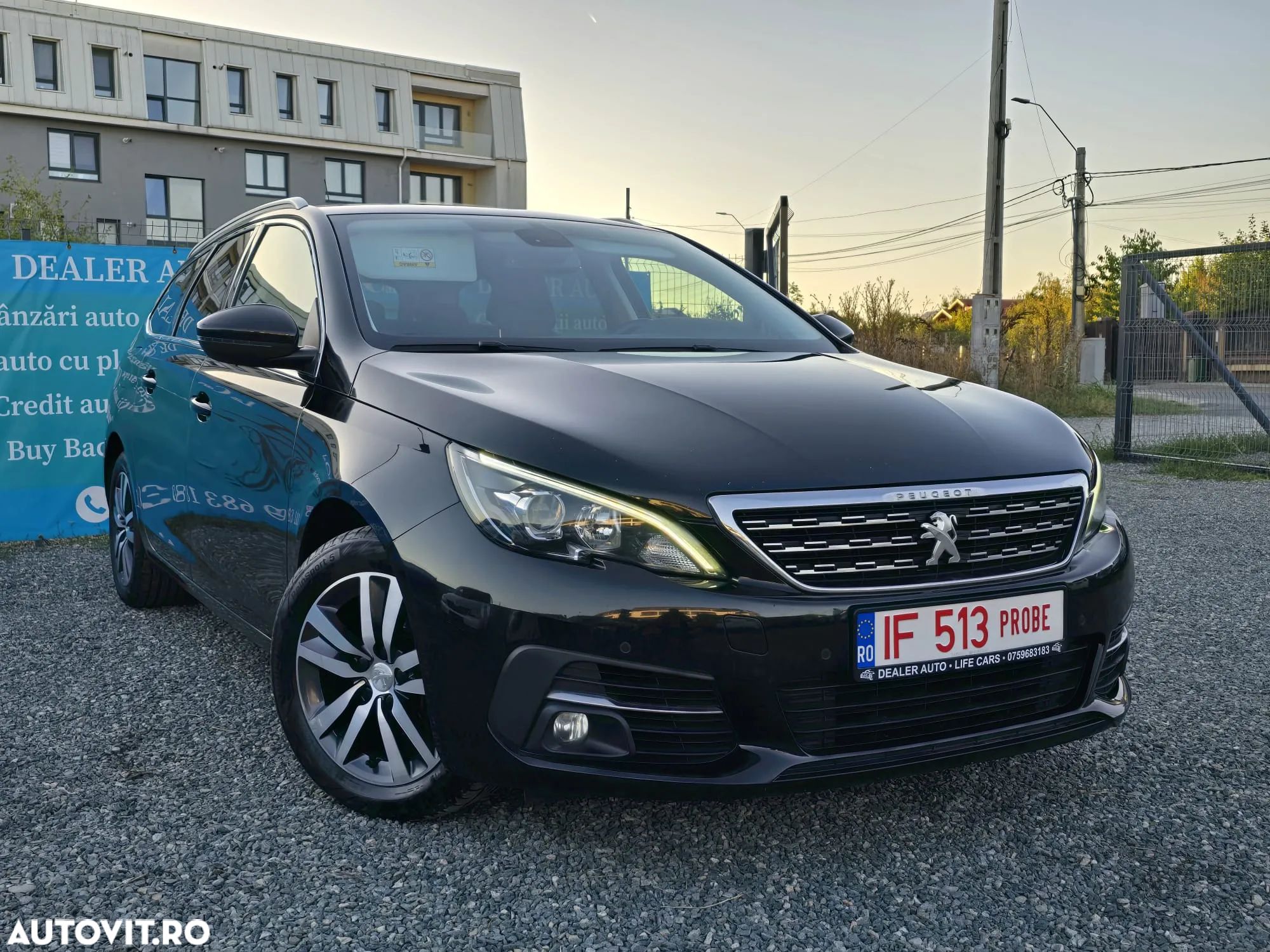 Peugeot 308 BlueHDi FAP 130 Stop & Start Allure - 1