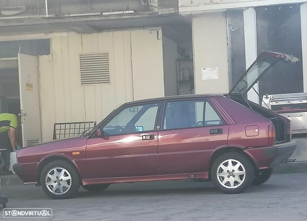 Lancia Delta 1.3 LX - 1