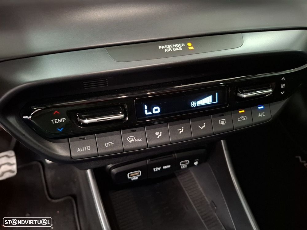 Hyundai Bayon 1.0 T-GDI Premium - 16
