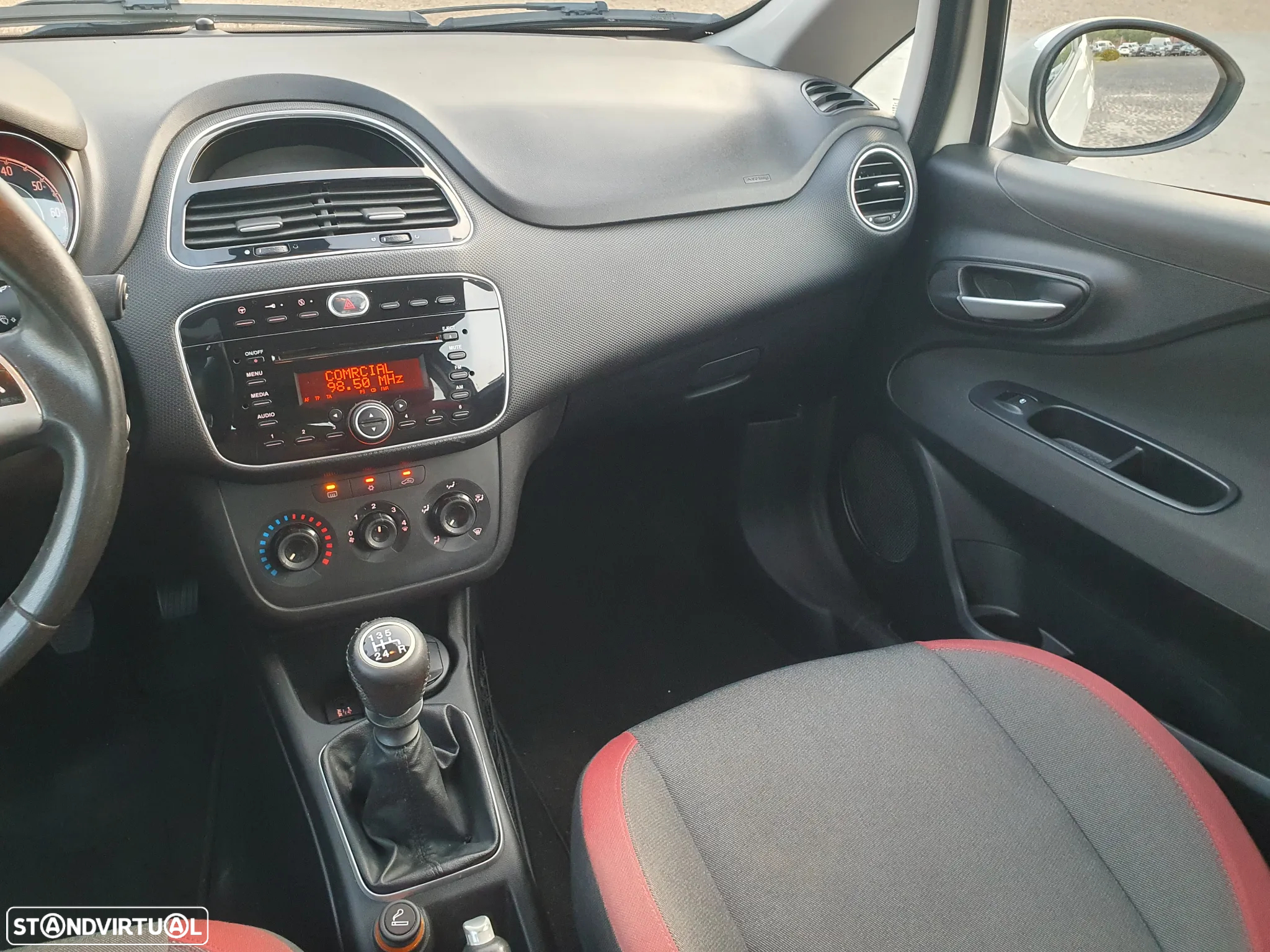 Fiat Punto 1.2 Young II S&S - 18