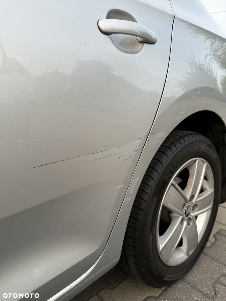 Skoda RAPID - 14