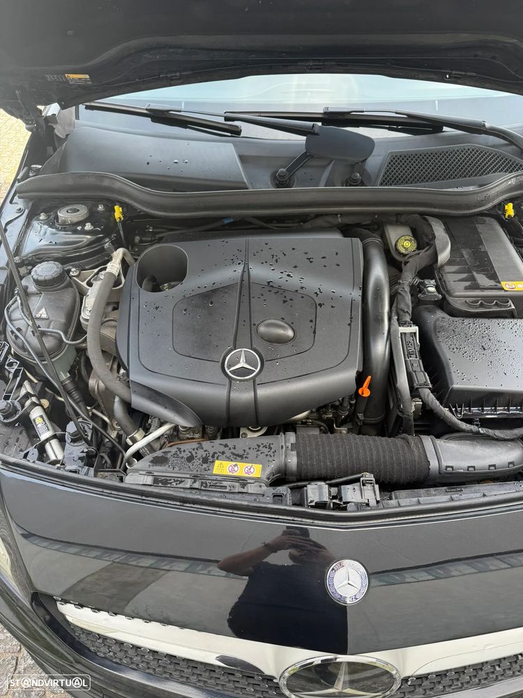Mercedes-Benz A 200 CDI (BlueEFFICIENCY) 7G-DCT AMG Sport - 12