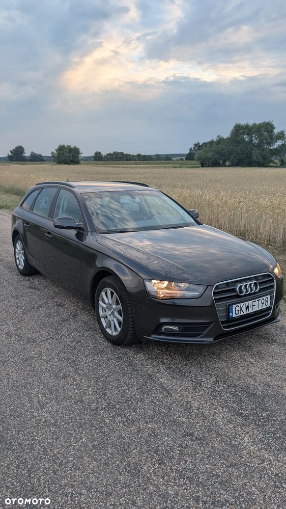 Audi A4 Avant 2.0 TDI DPF Ambiente - 1