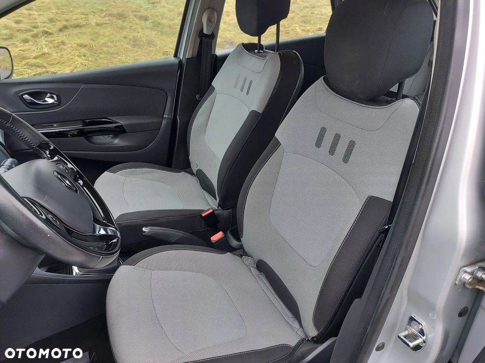 Renault Captur 0.9 Energy TCe Life EU6 - 19