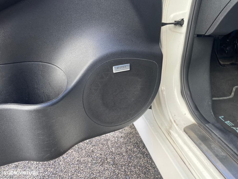 Nissan Leaf Tekna Two Tone+ProPilot Park - 16