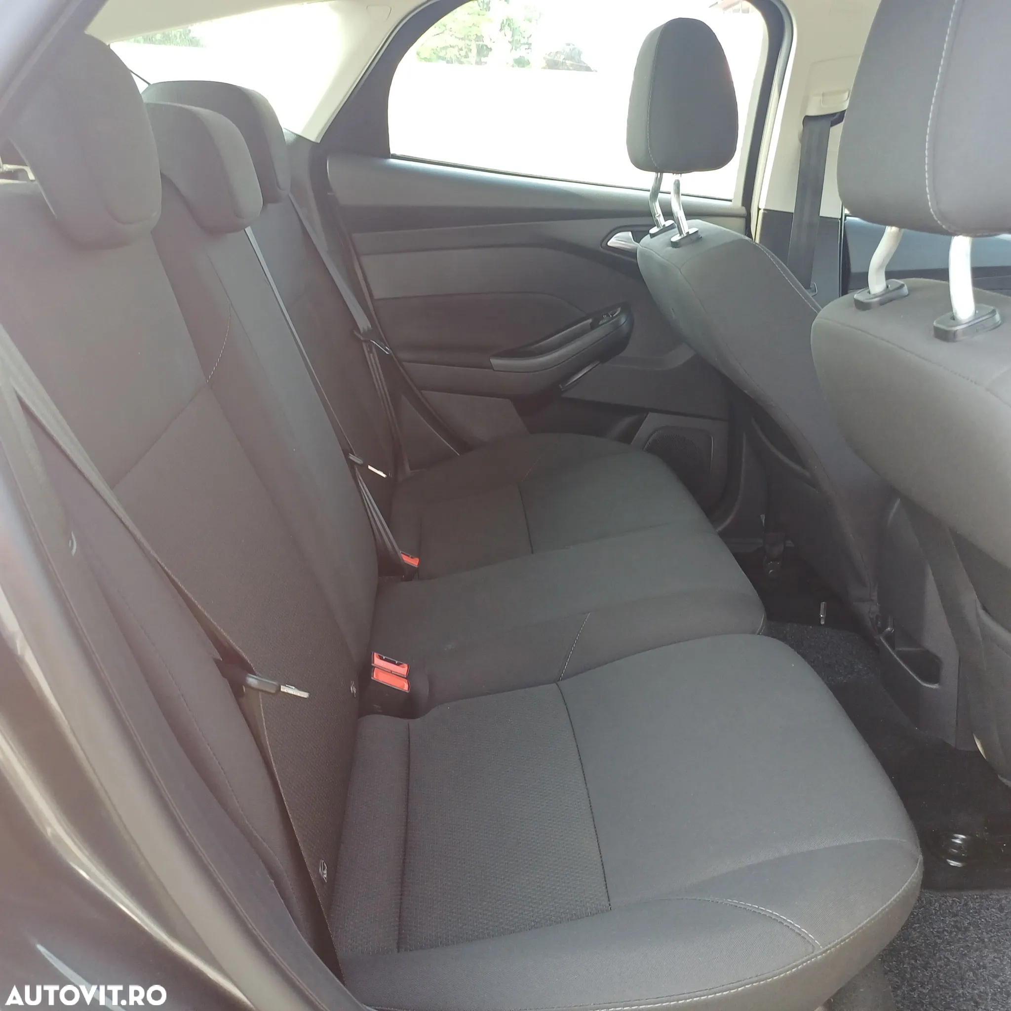 Ford Focus 1.5 TDCi DPF Start-Stopp-System COOL&CONNECT - 9