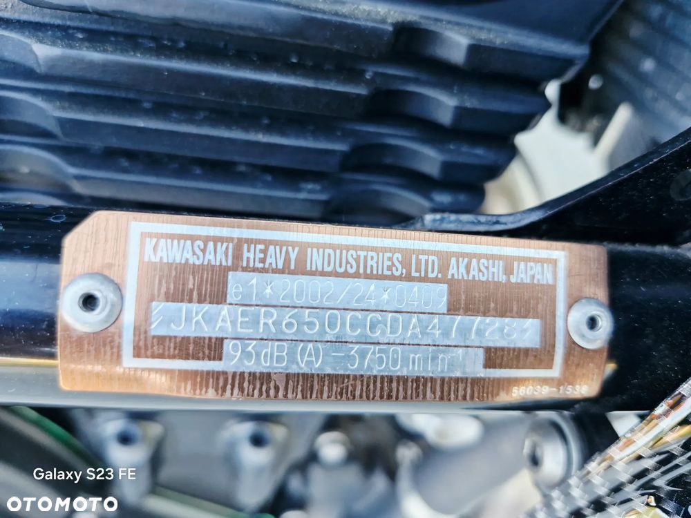 Kawasaki ER - 8