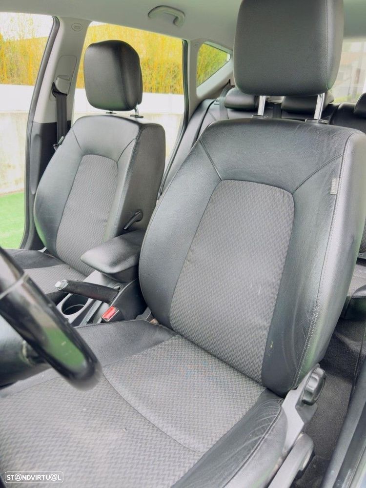 Kia Ceed SW 1.6 CRDi EX - 11
