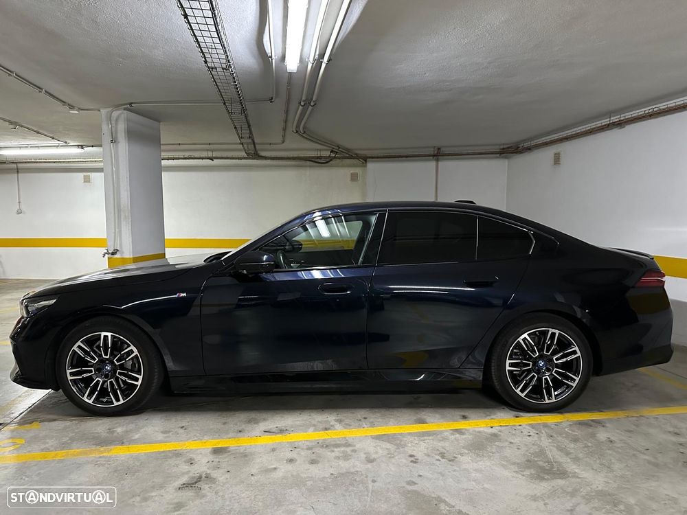 BMW i5 eDrive40 Pack Desportivo M Pro - 8