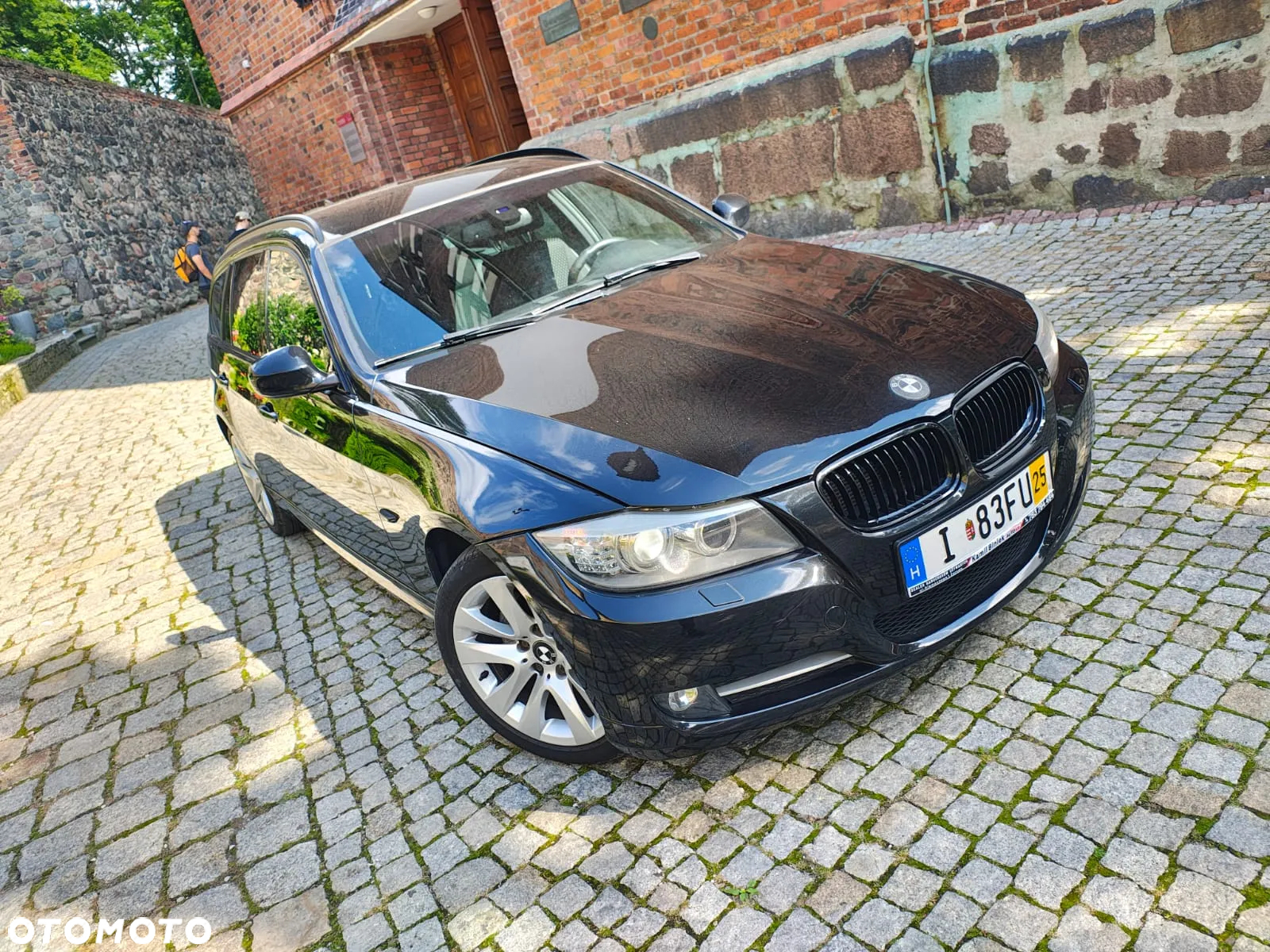 BMW Seria 3 318i Touring - 19
