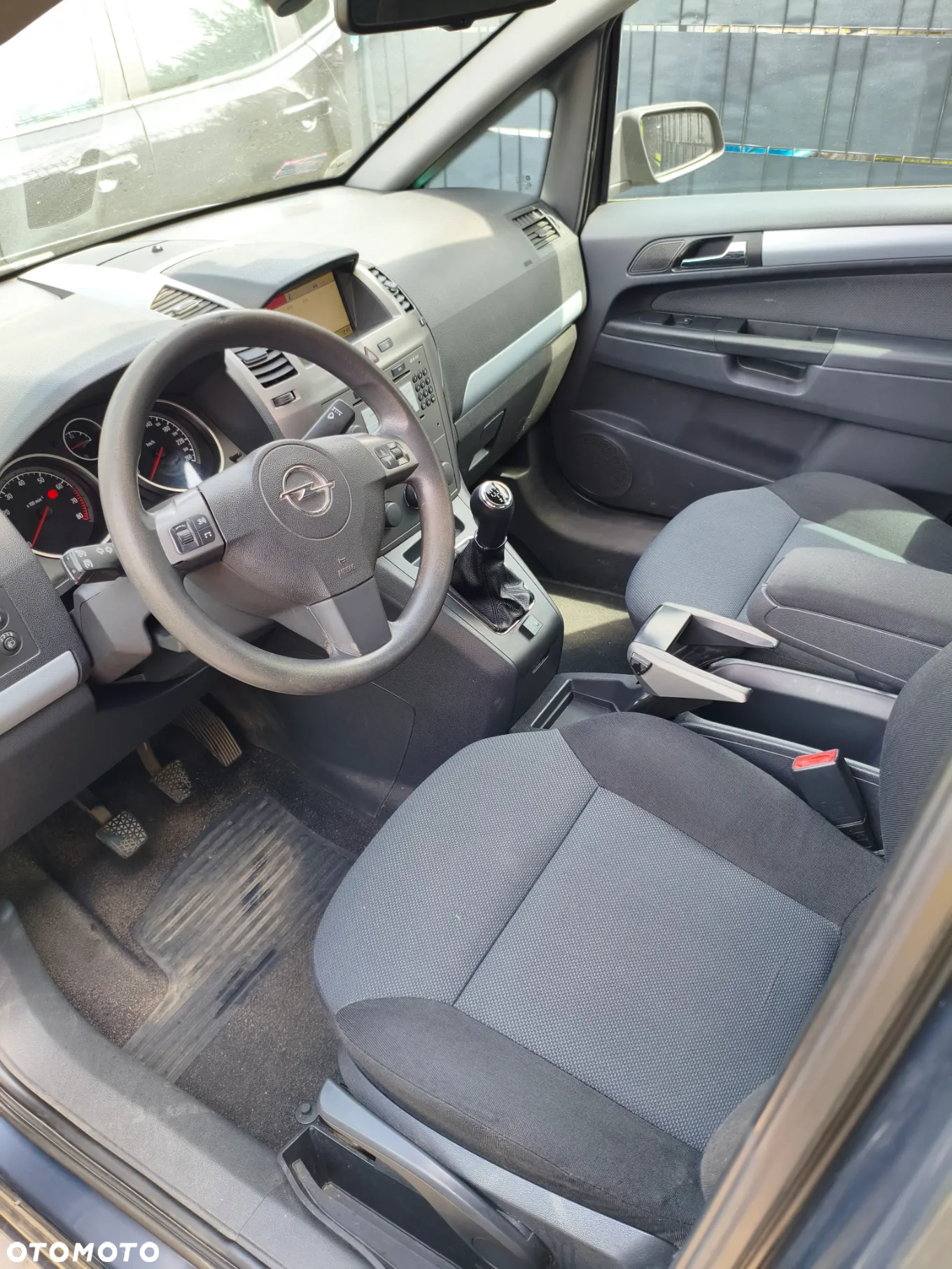Opel Zafira 1.8 Enjoy - 14