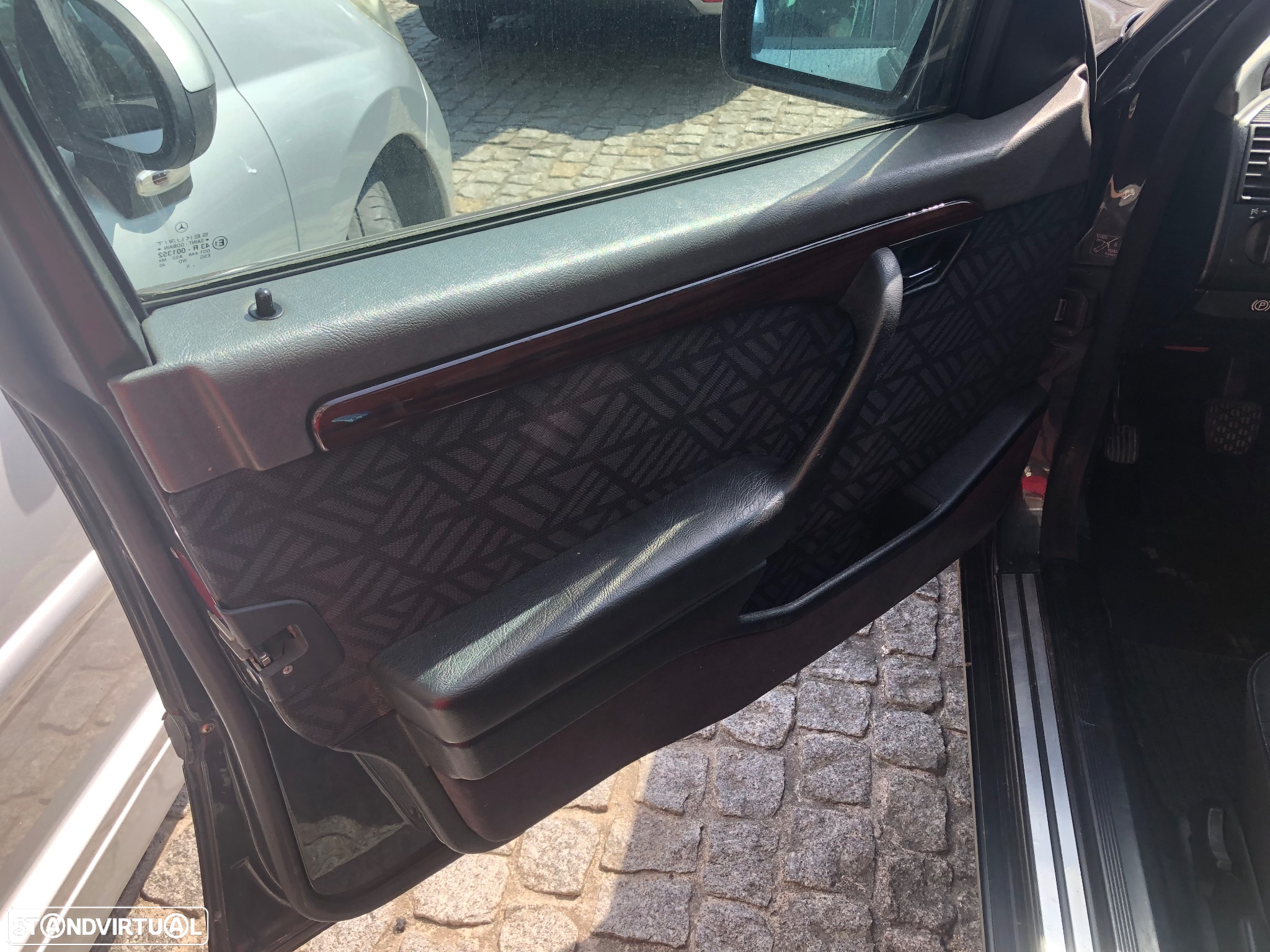 Mercedes-Benz C 220 D Elegance - 2
