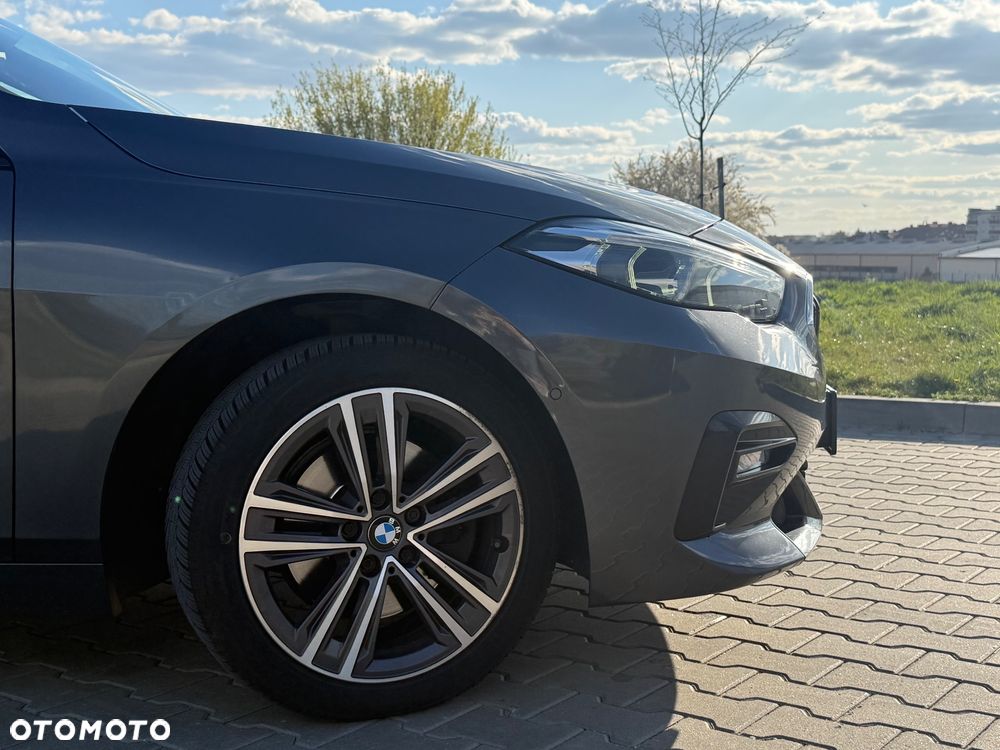 BMW Seria 2 216d Sport Line - 6