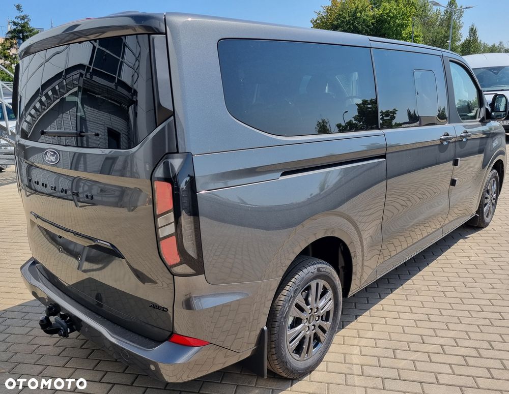 Ford Tourneo Custom 2.0 EcoBlue 320 AWD L2 Titanium - 6