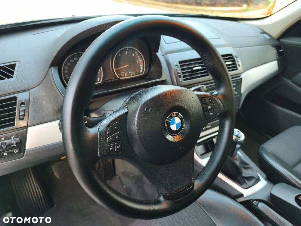 BMW X3 2.0d - 22