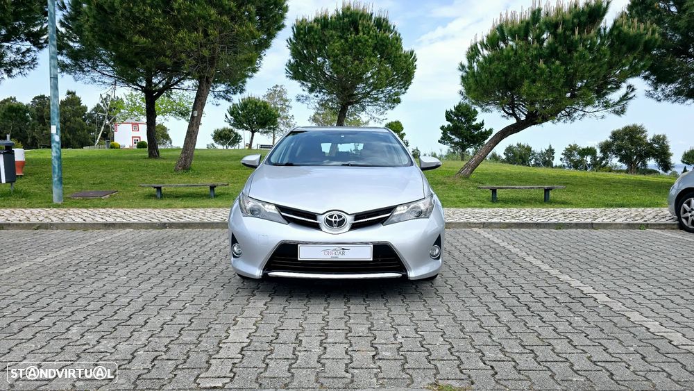 Toyota Auris 1.33 VVT-i Comfort+J16 - 2