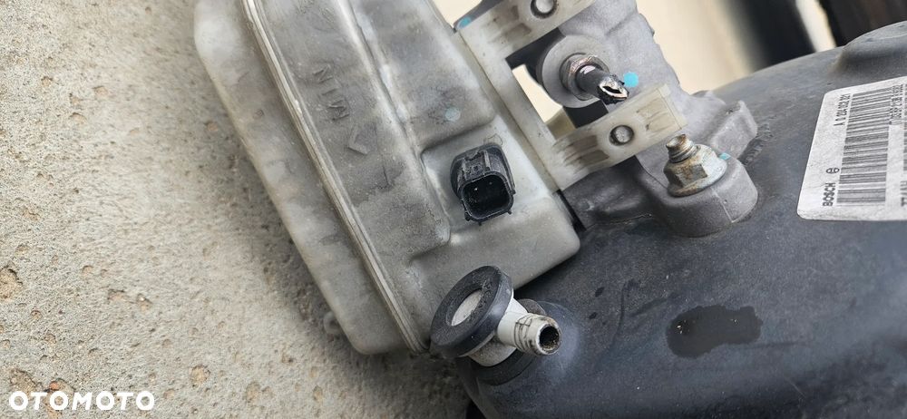 Pompa hamulcowa serwo Dodge Journey Feemont 2,0 CRD 2009r P04743774AH - 4