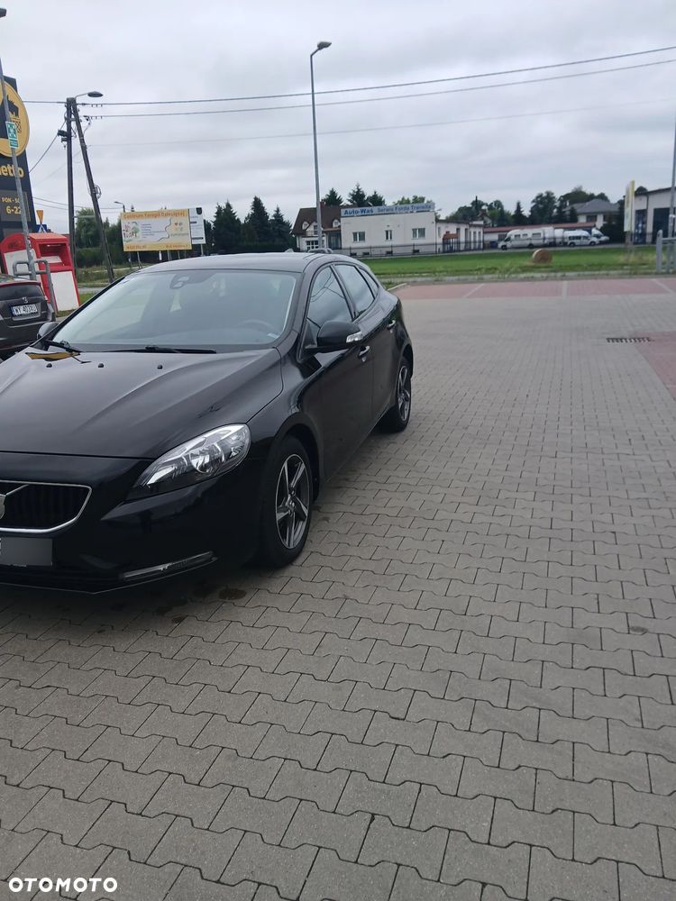 Volvo V40 D2 - 7