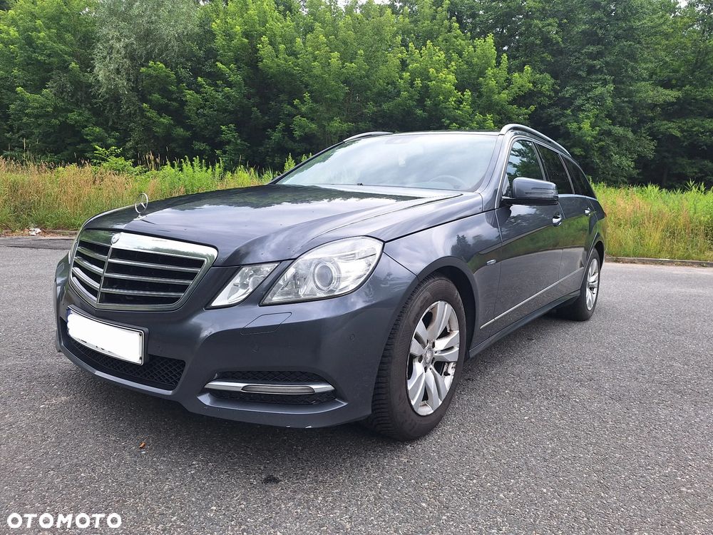 Mercedes-Benz Klasa E - 9