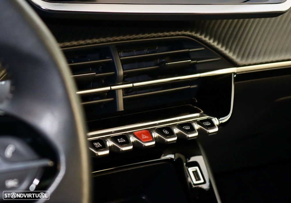 Peugeot 2008 1.2 PureTech Active Pack - 20