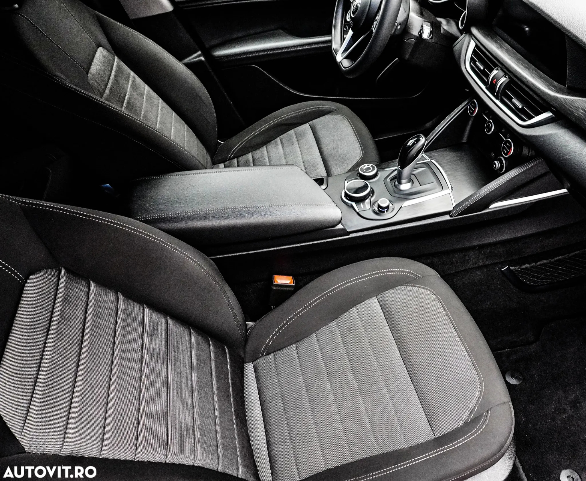 Alfa Romeo Stelvio 2.2 JTDM Super - 13
