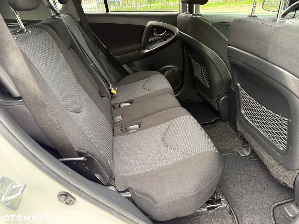 Toyota RAV4 2.0 4x2 Sol - 20