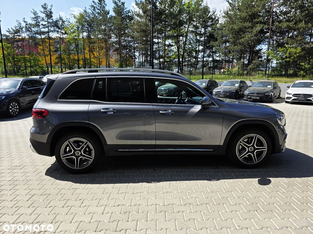 Mercedes-Benz GLB 200 AMG Line 7G-DCT - 5