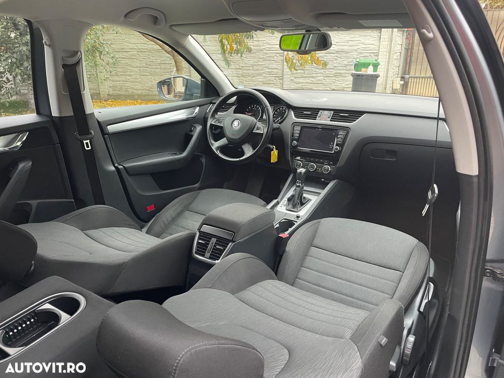 Skoda Octavia - 7