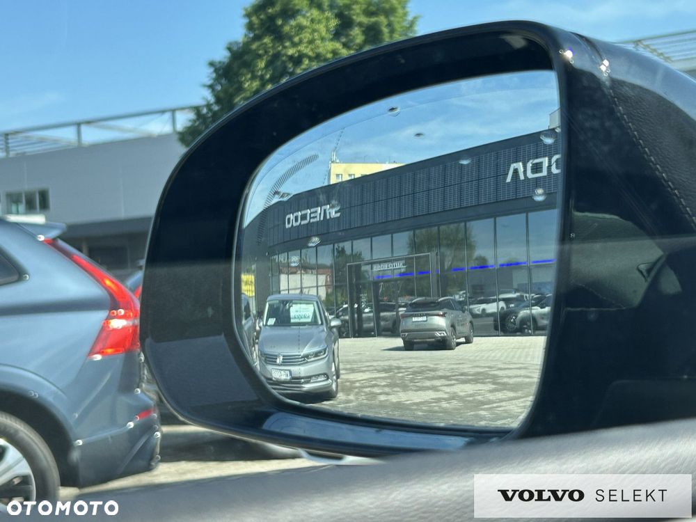 Volvo XC 60 - 24