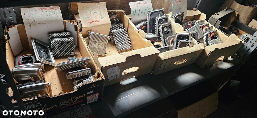 Zderzak przód tył Klapa maska reflektor lampa chłodnice sterowniki moduły rozruszniki kompresory skrzynie silniki zawieszenie HURT sprzedaż hurtowa CAŁE KONTO - 19