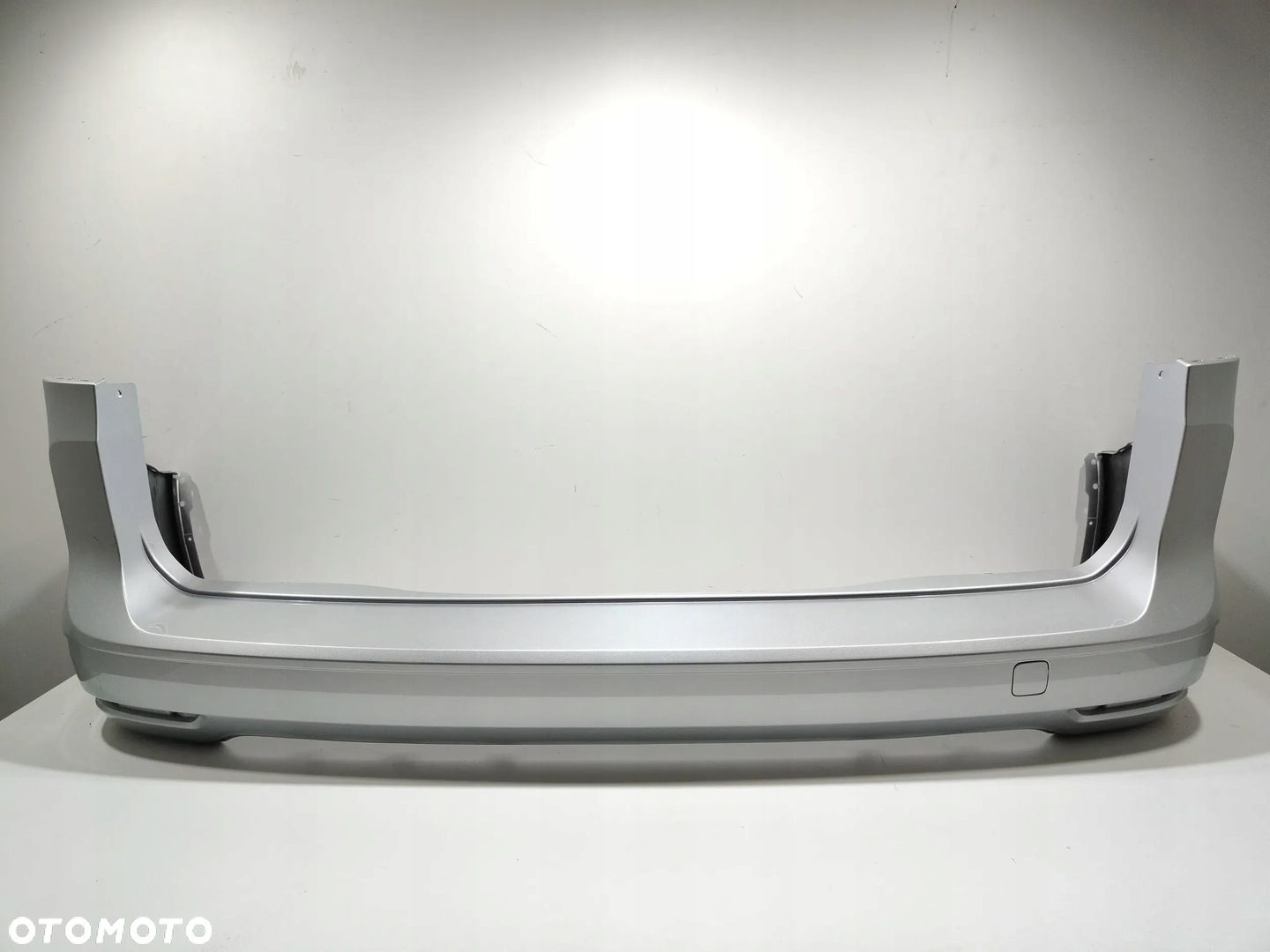Volkswagen Caddy 2K7 ZDERZAK TYŁ NOWY - 1