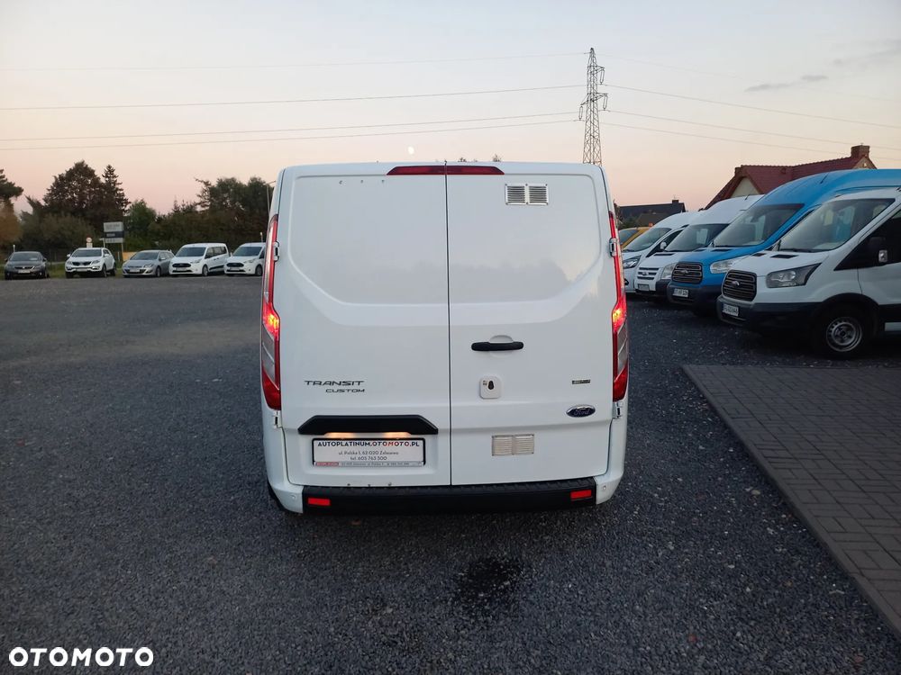 Ford Transit Custom - 6