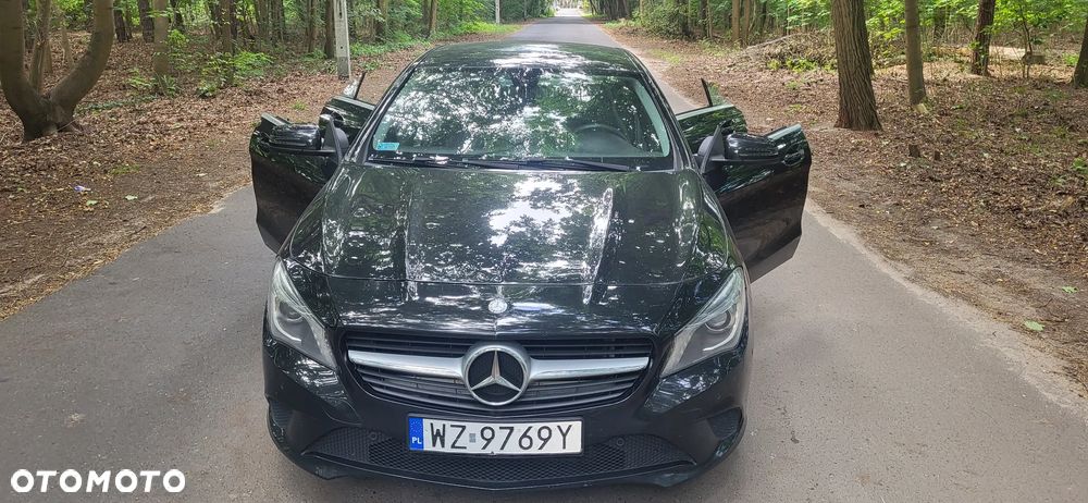 Mercedes-Benz CLA 200 7G-DCT - 12
