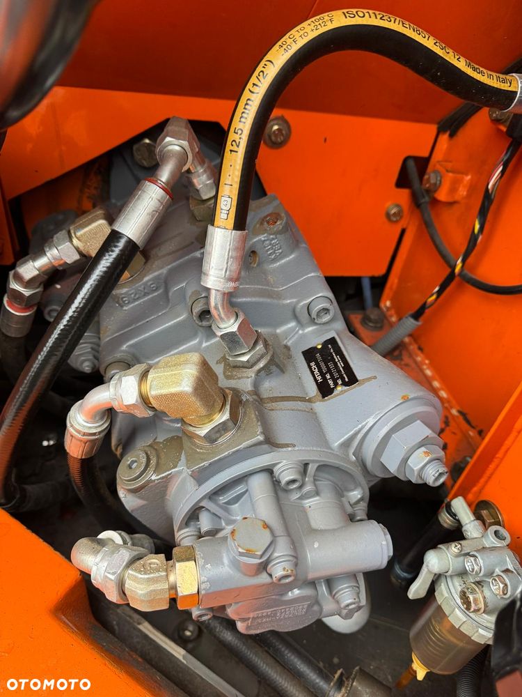 Hyundai Zaxis ZX 85 USBLC-3 8,4 t - 12