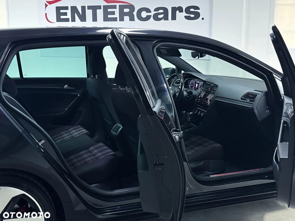 Volkswagen Golf 2.0 TSI BMT GTI Performance DSG - 24