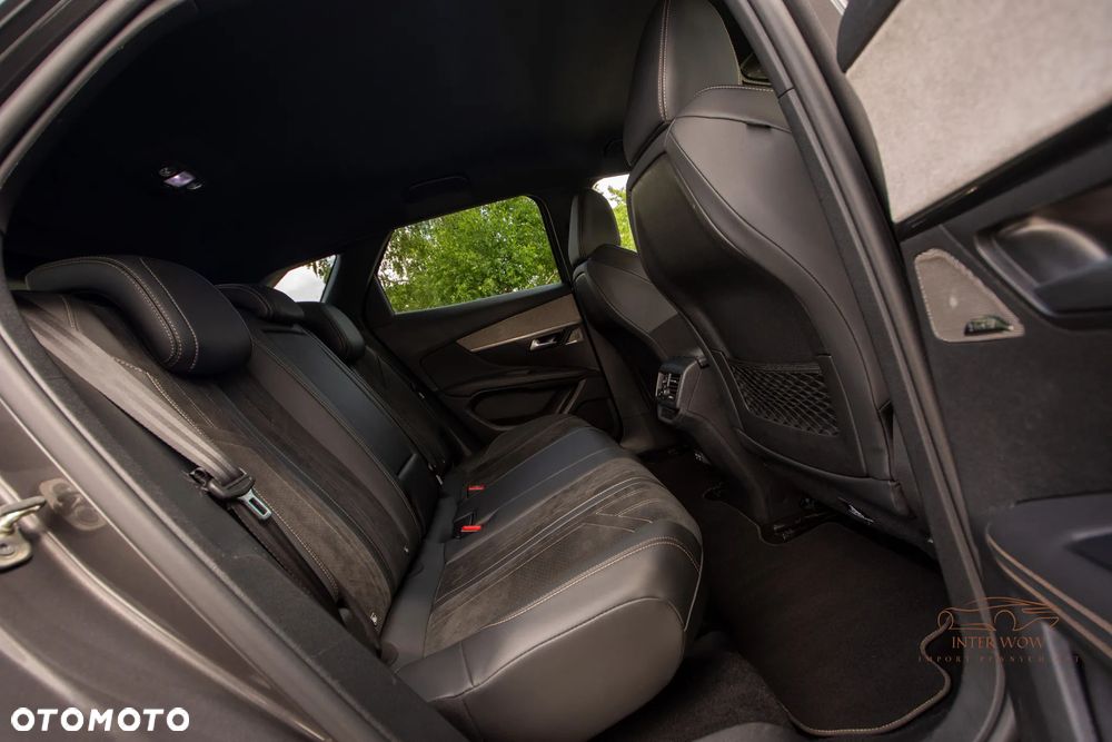Peugeot 3008 1.6 PureTech GT Pack S&S EAT8 - 26