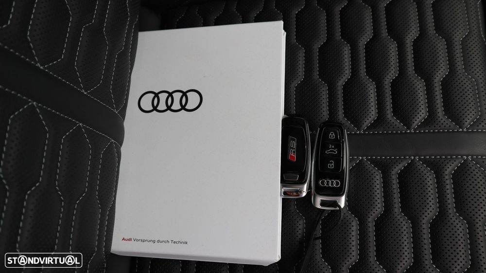 Audi RS6 Avant 4.0 TFSI quattro Tiptronic - 39