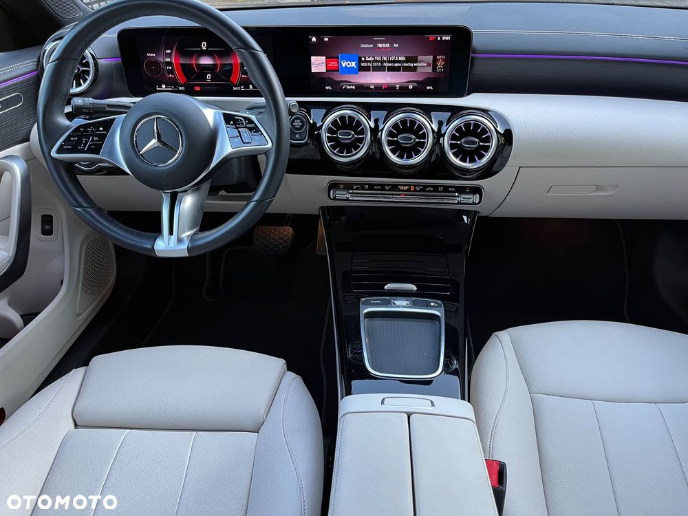 Mercedes-Benz CLA 200 d AMG Line 8G-DCT - 15