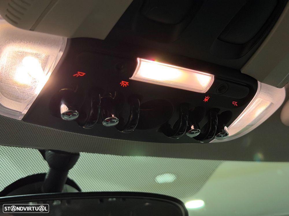 MINI 5 Portas One D - 7