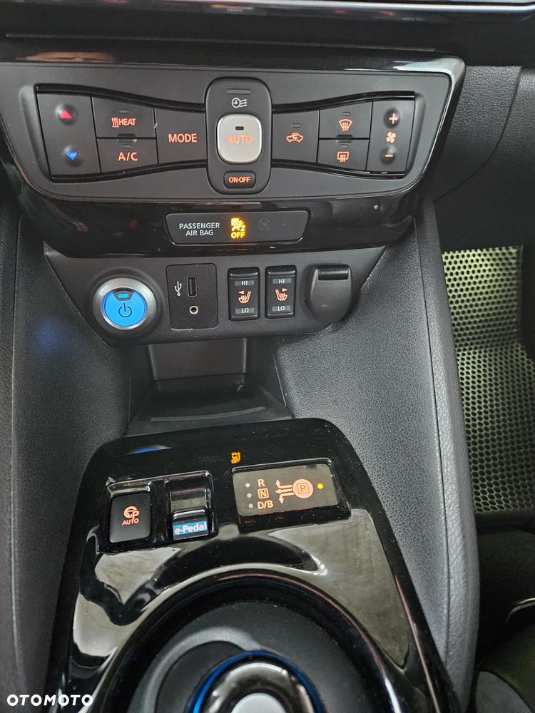 Nissan Leaf 40kWh Tekna - 21