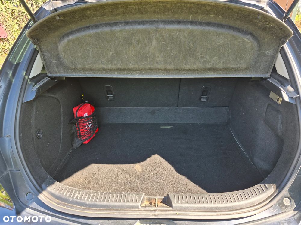 Mazda 3 1.6 Sport Exclusive - 8