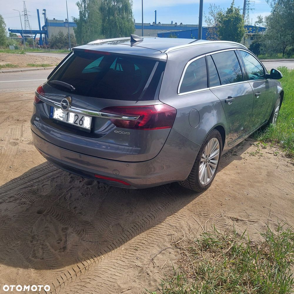 Opel Insignia - 8
