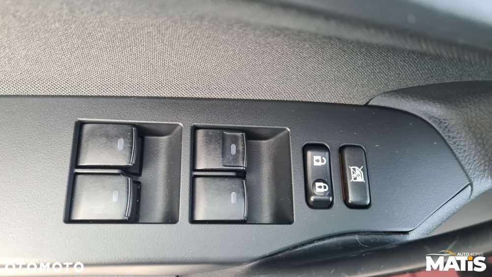 Toyota Auris - 24