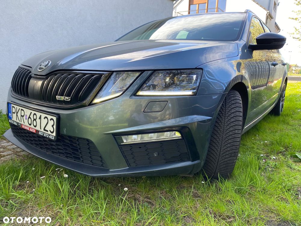 Skoda Octavia 2.0 TDI DSG RS - 31
