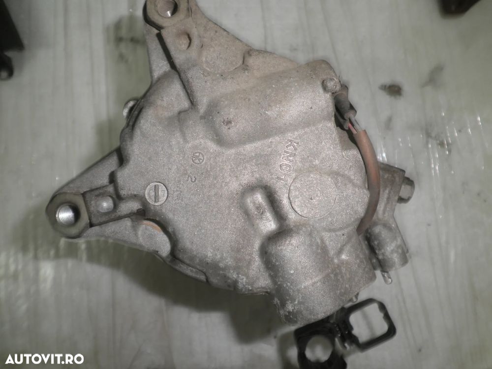 Compresor AC BMW Seria 5 F10 F11 2.0 d 6SBU14A 447260-4710 4472604710 - 2