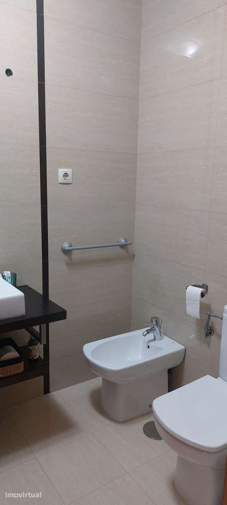 Apartamento T1K MODERNO completamente mobilado e equipado. - Grande imagem: 3/12