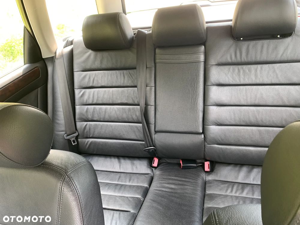 Audi A6 Avant 4.2 Quattro Tiptronic - 17