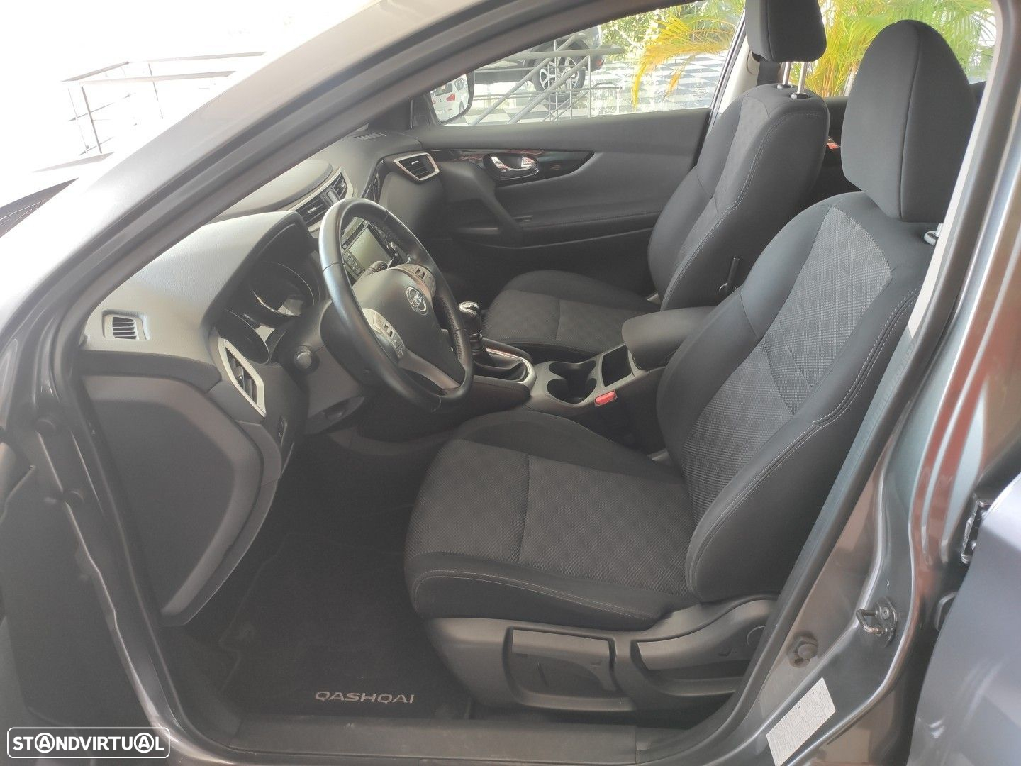 Nissan Qashqai 1.5 dCi Acenta Connect - 6